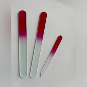 NEW SET OF 3 LUXURY PINK DOUBLE SIDED CRYSTAL GLASS
NAIL FILES